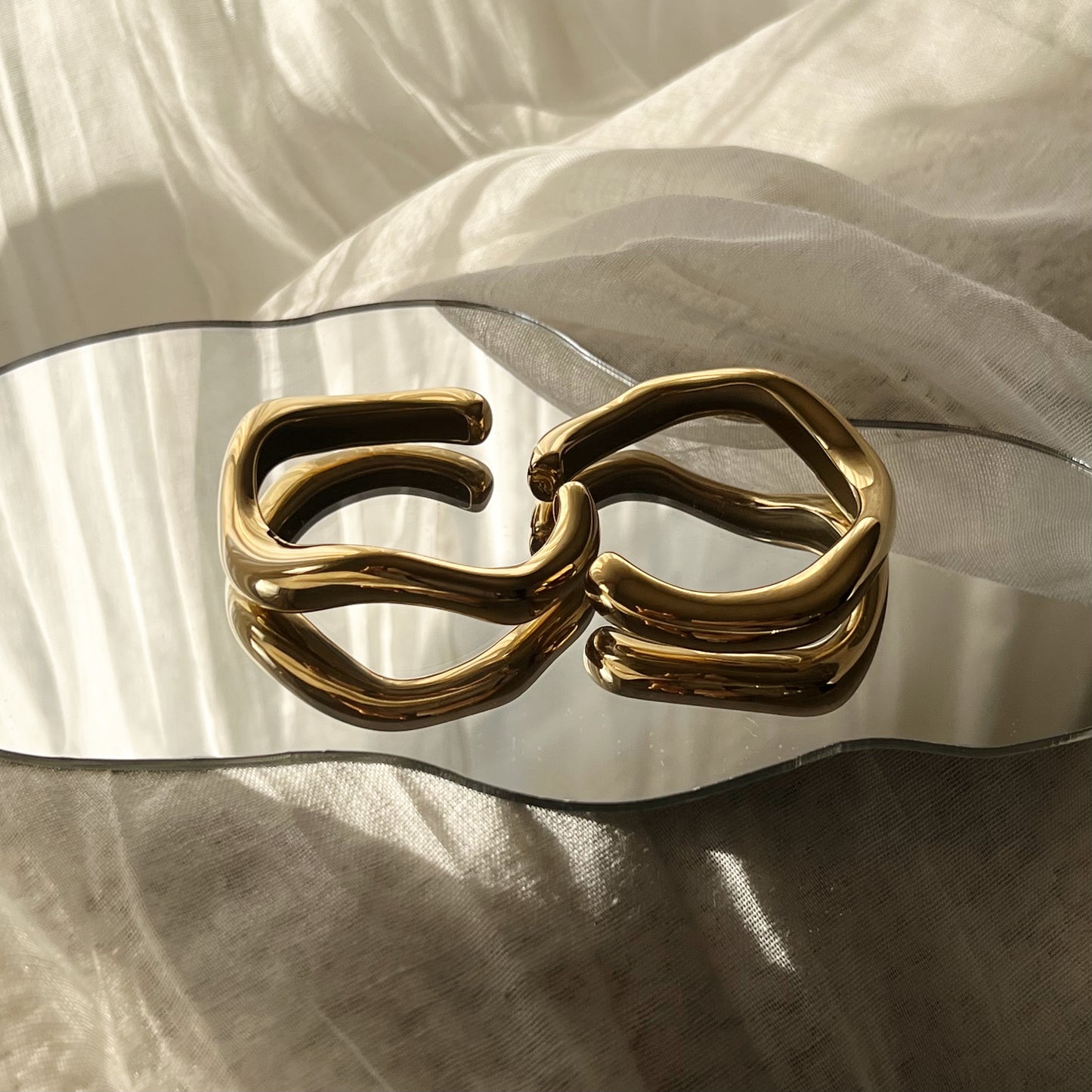 Sydney Gold Bracelet