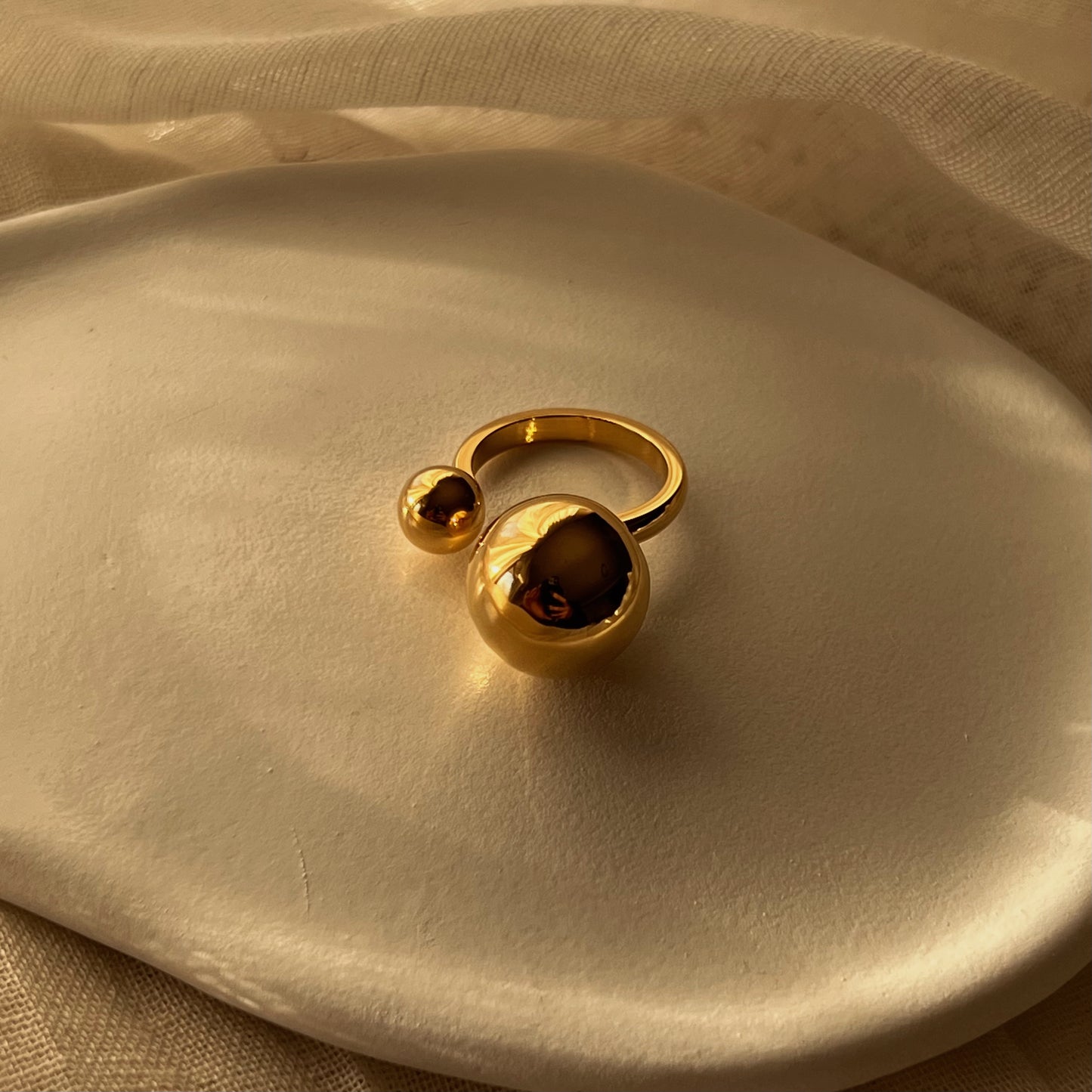 Cassandra Ring
