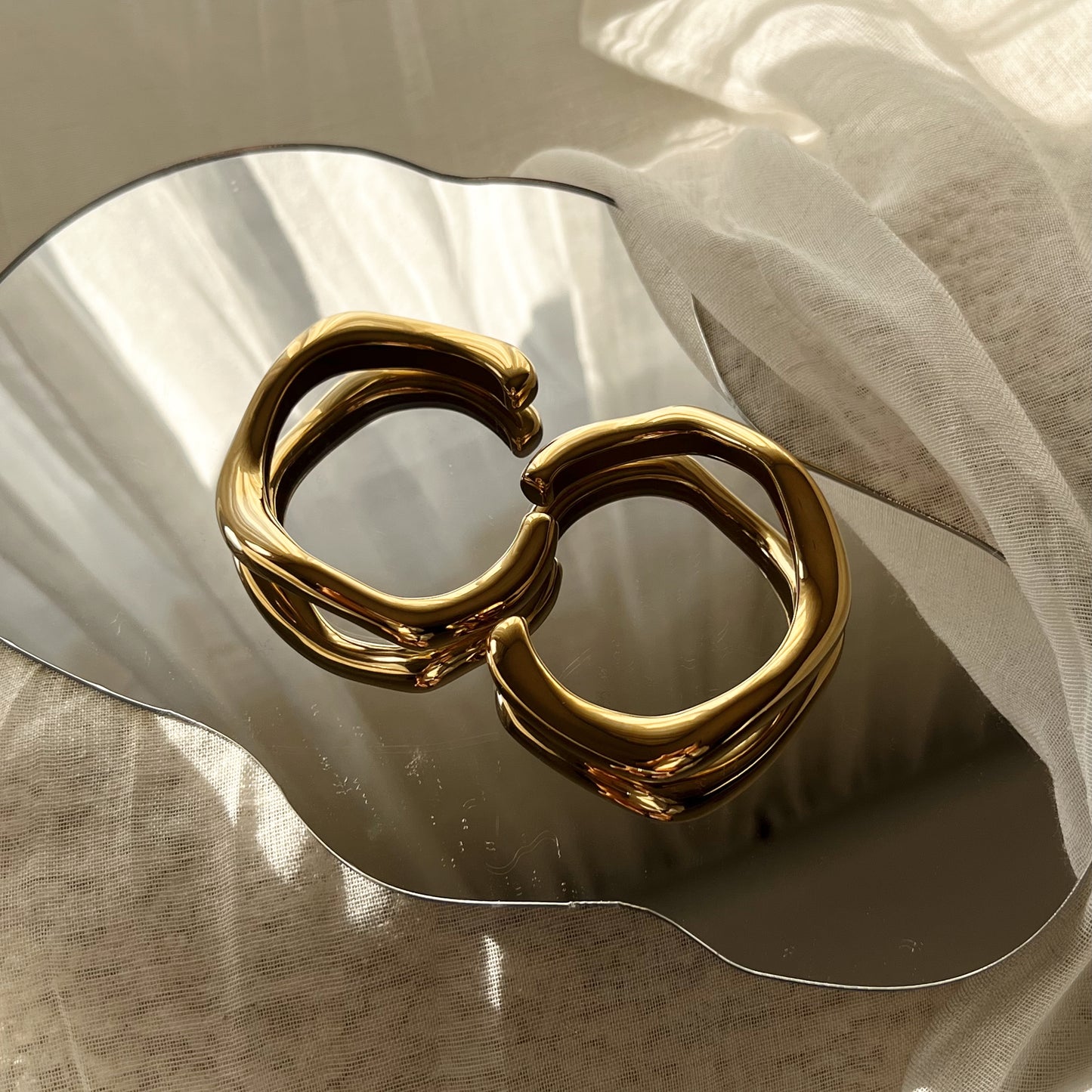 Sydney Gold Bracelet