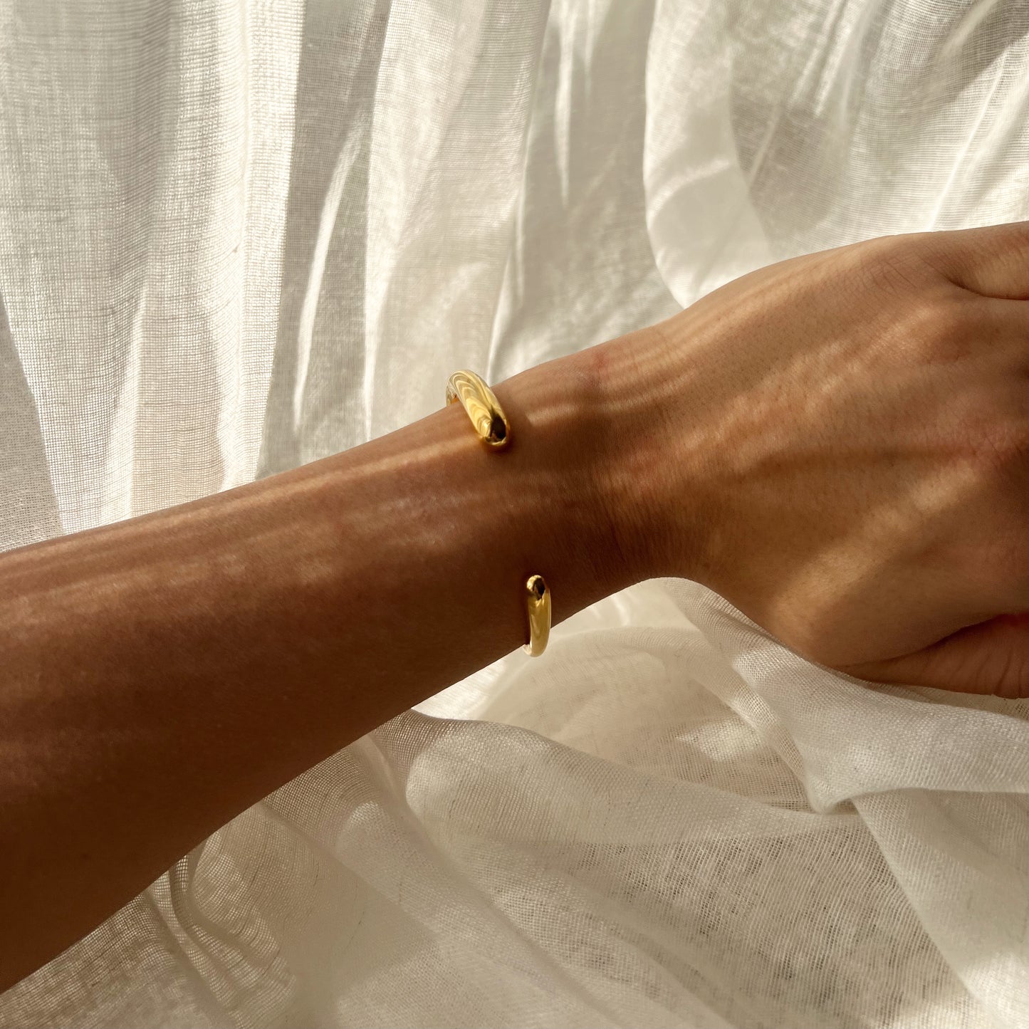 Aria Gold Bracelet